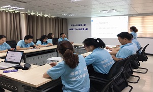 不朽情缘之家郧阳店组织开展《打造卓越的执行力》培训